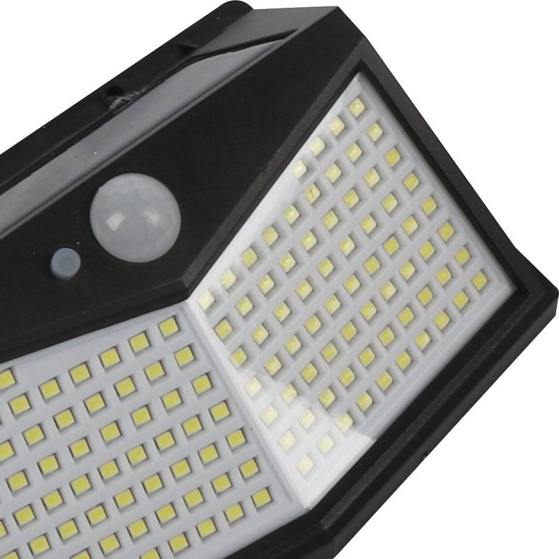 Low Voltage Solar Powered Integrated LED Deck Light Pack