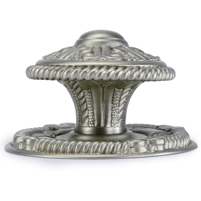AMERICANA KNOB W/ MATCHING BACK PLATE , Silver
