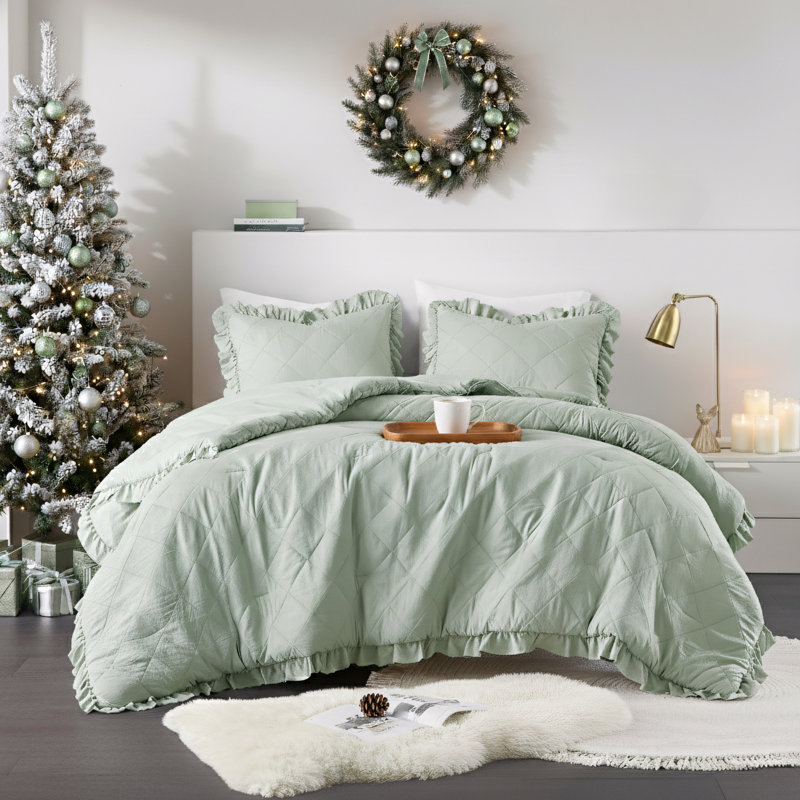 Phoebe Neutral Diamond Quilted Ruffle Edge 3-Piece King/Cal King Comforter Set, Neutral