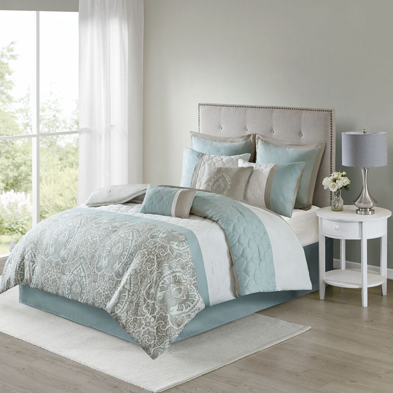 Ensembles de literie luxueux en polyester, style transitionnel écume de mer pour une élégance de chambre améliorée
