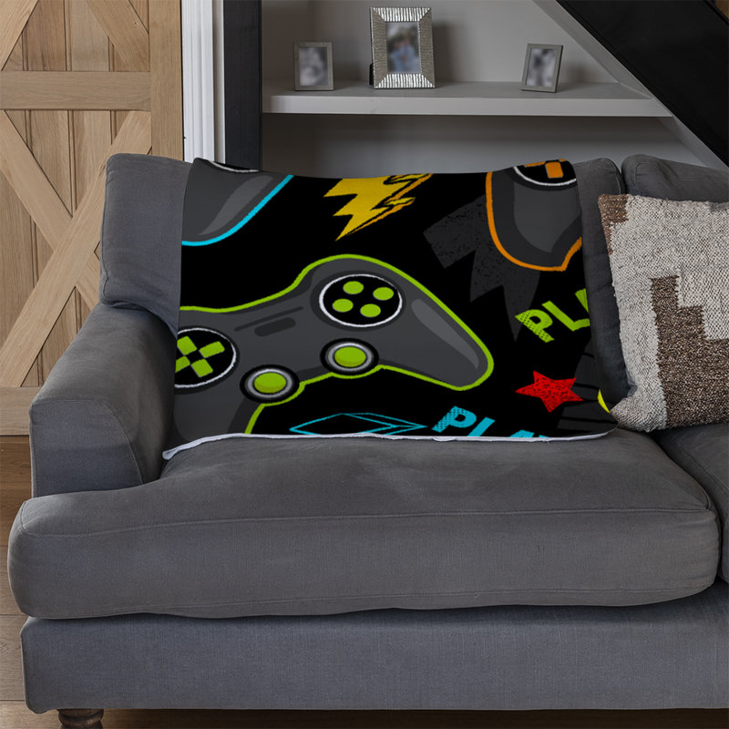 Prinsburg Quilted Throw Blanket