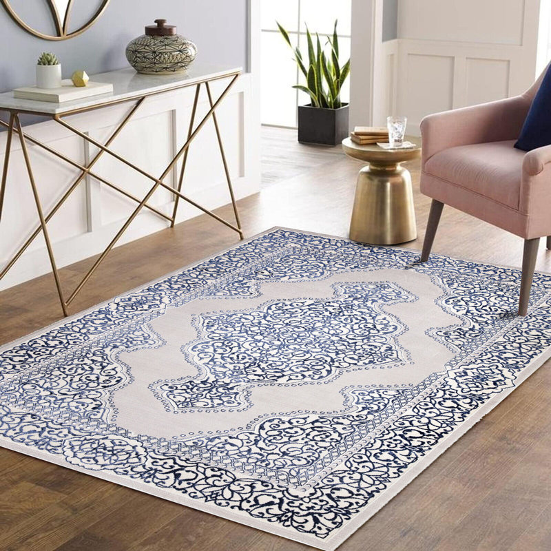 Benancia Floral Indoor / Outdoor Area Rug, Rectangle 200 x 290cm