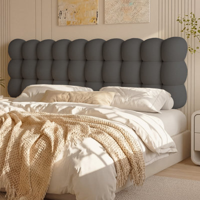 Tête de lit rembourrée en tissu Damerius Cloud