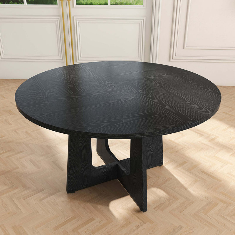 Table de salle à manger ronde de style campagnard, idéale pour les réunions de famille ou entre amis. Robuste et facile à monter.