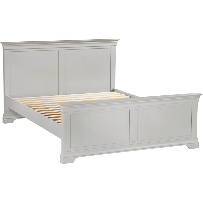 Adaleya Piece Bedroom Set