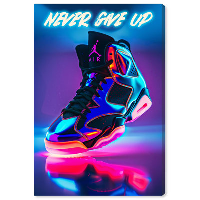 Toile «Cool Glow Sneaker» par Art Remedy, tendue avec châssis