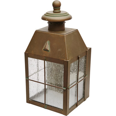 Nantucket Outdoor Wall Lantern