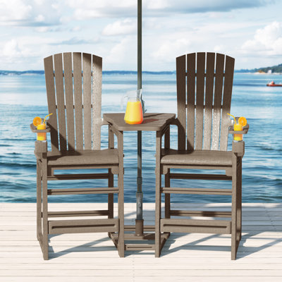 Ensemble de chaises de bar d'extérieur en poly avec plateau de connexion et porte-gobelet