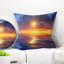 Housse et insert de coussin carré Cloudy Sunset Reflection in Lake Cityscape-1365670705