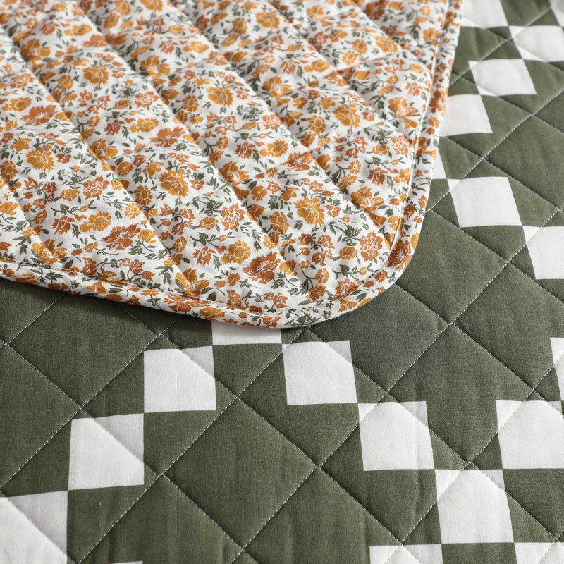 Eddie Bauer Garden Bloom Cotton Quilt Set, Green Geometric, Twin Quilt + 1 Standard Sham