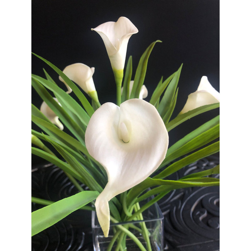 Silk Calla Lily Arrangement in Vase, White