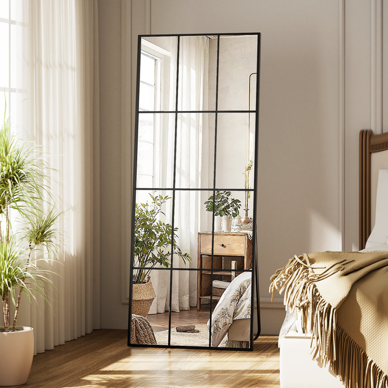 Miroir mural Nyazia, 69 po x 25 po