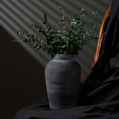 Handcrafted Table Vase 1