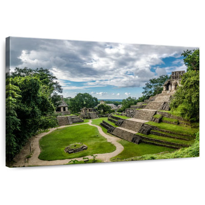 Lilie, ruines mayas de Palenque