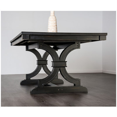 Pahter Dining Table