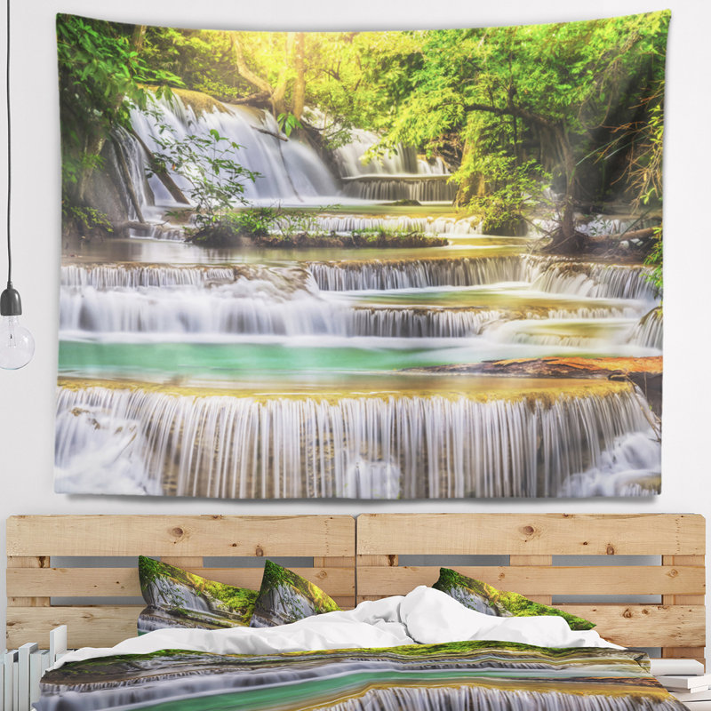 Paysage tranquille tapisserie cascade d'erawan, H 50 po x l 60 po