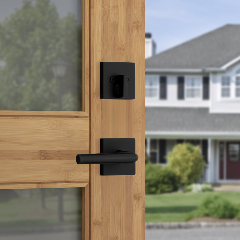 Kwikset Milan Square Keyed Lever, Matte Black