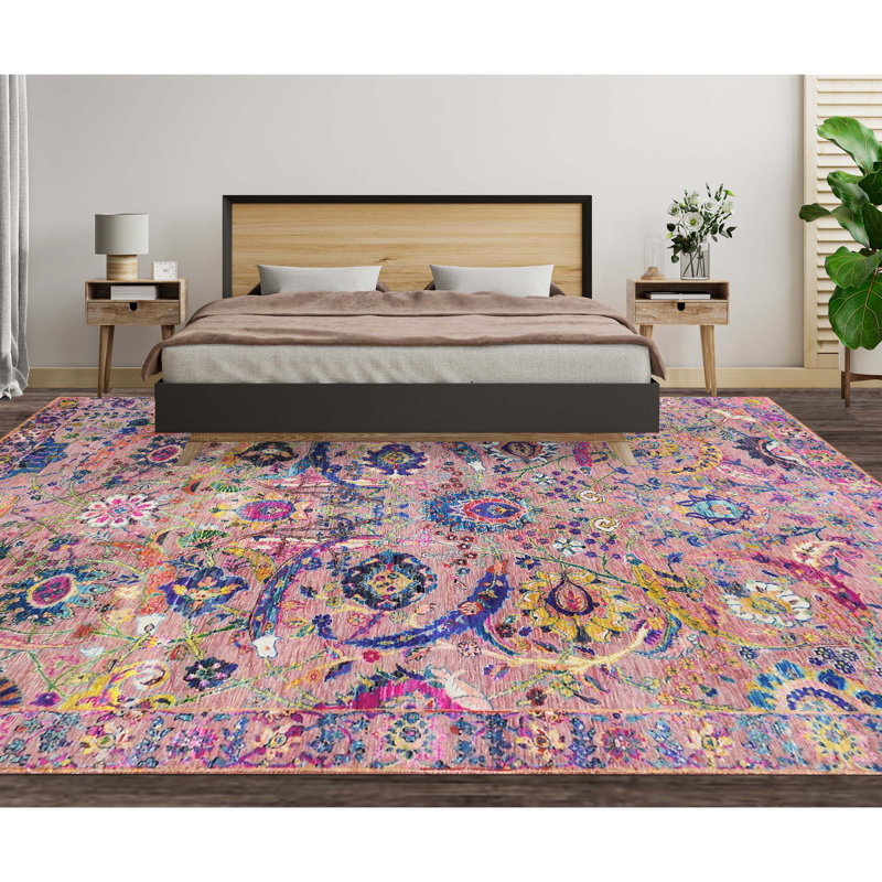 Oriental Area Rug in Rose, Rectangle 6' x 9'
