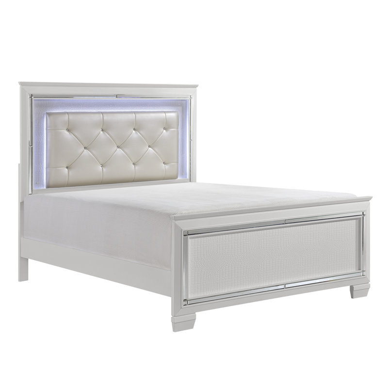 Oscar Upholstered Standard Bed, California King, Silver/Gray