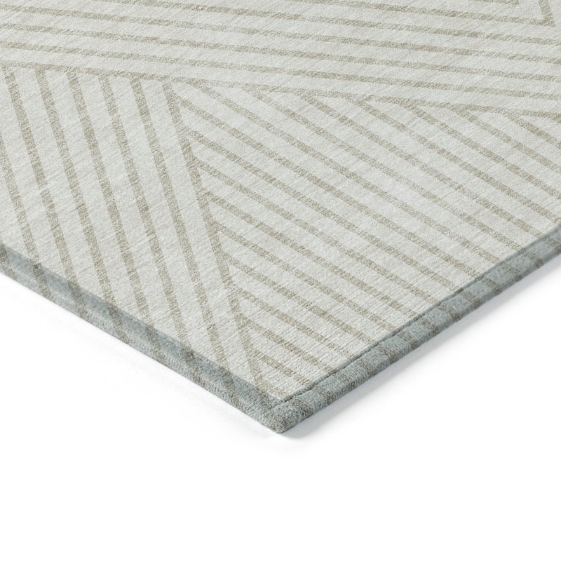 Tapis Pentagia, Rectangle 1 pi 8 po x 2 pi 6 po