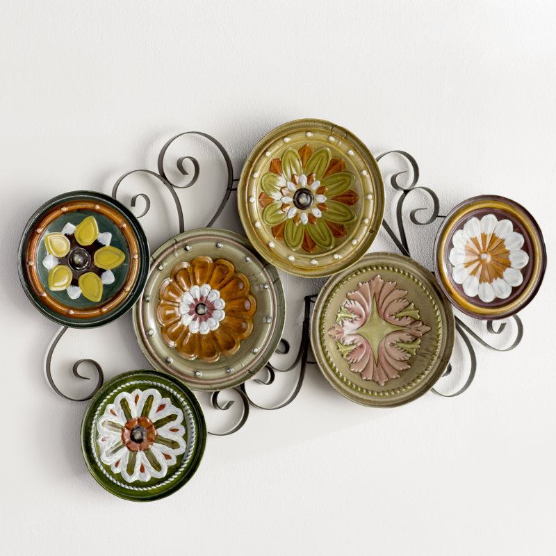 Traditional Wall Decor on Metal