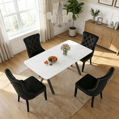 Ensemble de table de salle à manger moderne en verre 51,2 po pour 4 personnes, plateau rectangulaire en verre trempé à motif de marbre avec base en métal doré, chaises rembourrées en velours avec pieds en acier inoxydable, pour la cuisine, noir et noir