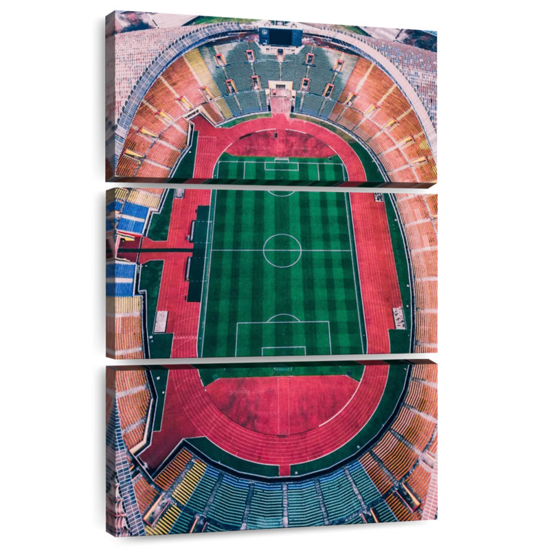 Stade de soccer Lilie Shah Alam, H 74 po x l 48 po