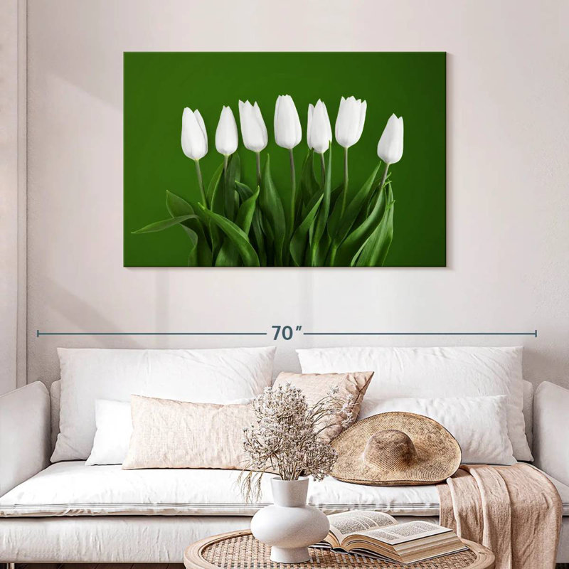 Harnek White Tulips