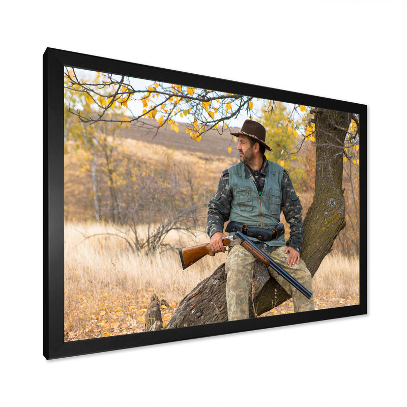 Hunters Pursuit sur toile, H 12 po x l 20 po x P 1 po, Cadre simple noir