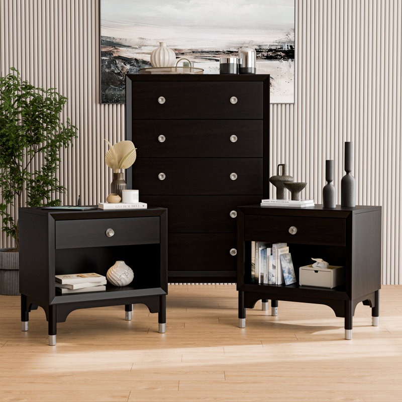 Oberlander 3-Piece Nightstands And Chest Set