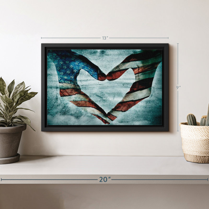«USA Heart Hands Wall Art», H 9 po x l 13 po