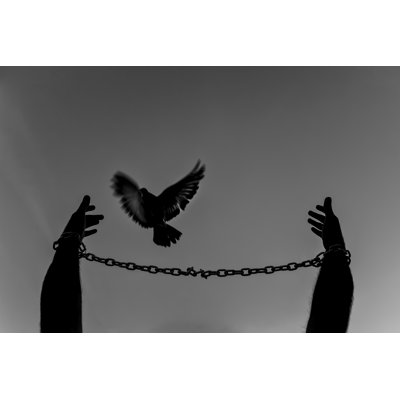 Break Your Chains par Niyazi Éahin - Photographie sur toile tendue