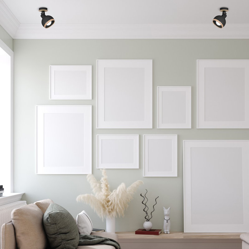 Bridgeton Wall Spotlight