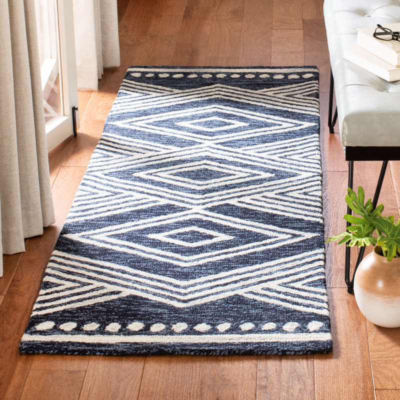 Vedika Hand Tufted Wool Southwestern Rug, Runner 2'3" x 7'