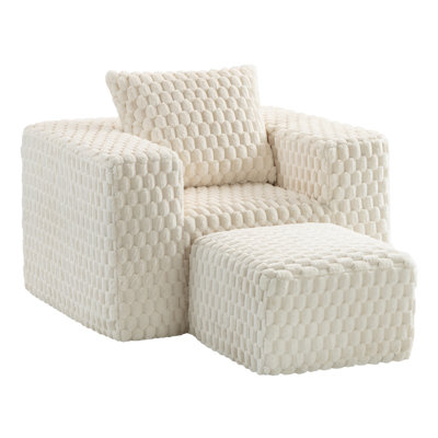 43" W Comfy Cloud Fur Upholstered Chaise Lounge Chair, No Assembly Required by Wrought Studio