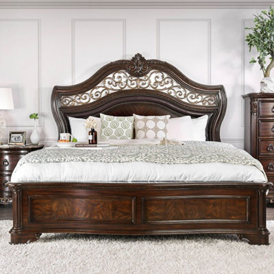 Thatcher Bed