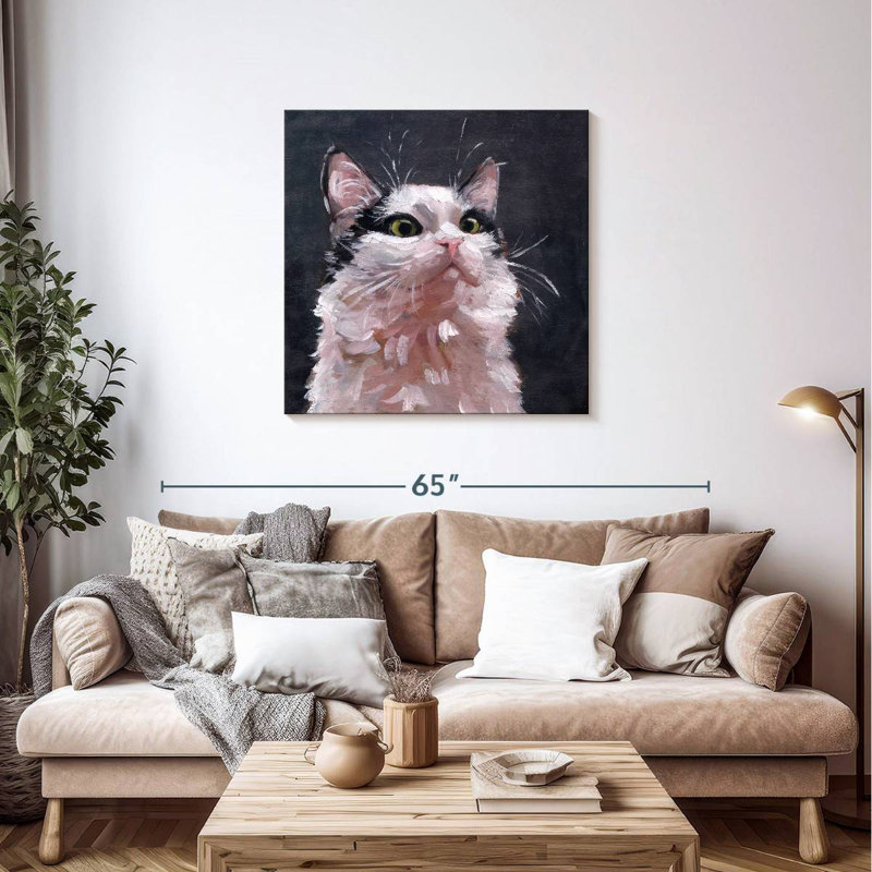 Brampt Kitty, 36" H x 36" W
