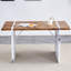 Table de salle à manger 55 po x 31,5 po avec texture en bois naturel. Décor moderne. Pieds en marbre blanc. Structure en métal stable. Facile à nettoyer et à assembler de style contemporain.