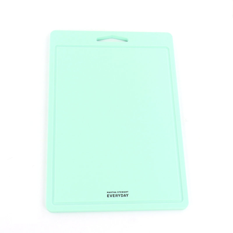 18x13 Inch Plastic Cutting Board