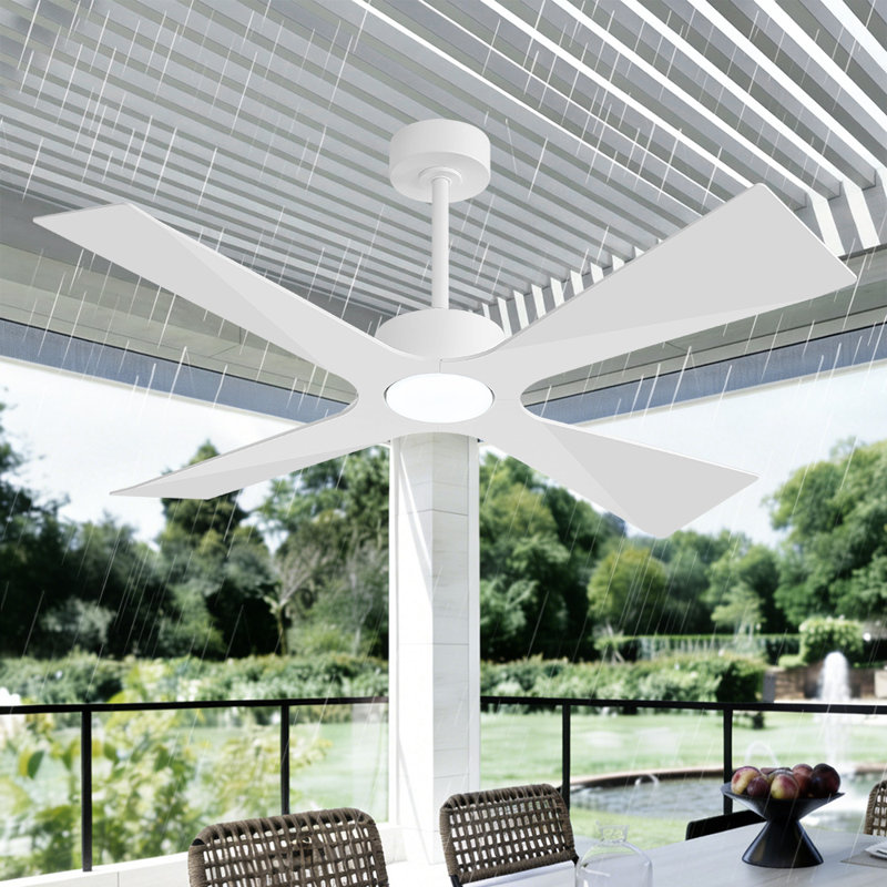 4 ventilateurs de plafond pour l'extérieur homologués WAB avec ensemble de lumières et moteur à courant continu réversible imperméable à l'eau 
