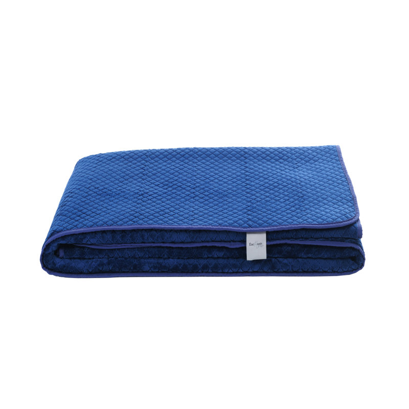 Hypoallergenic Microfiber Coverlet / Bedspread, Queen Bedspread, Navy