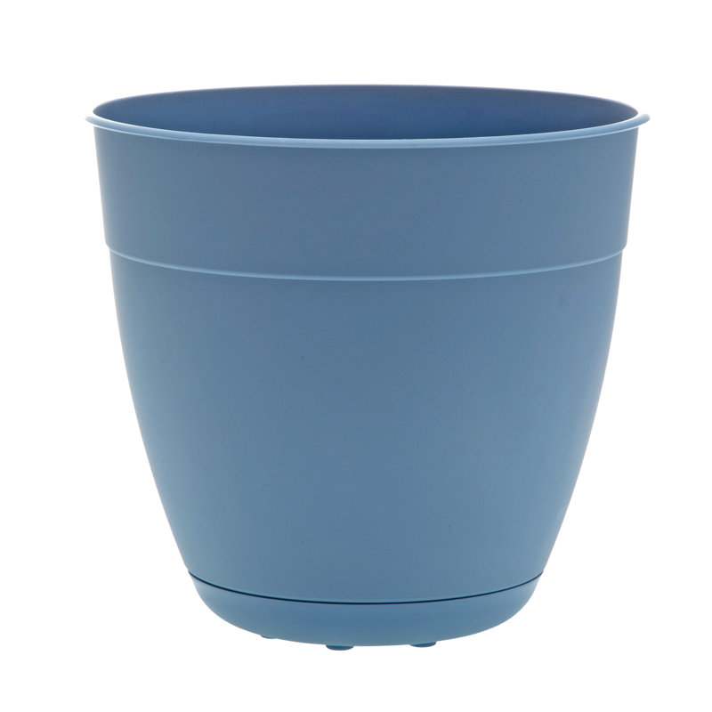 Jardinière intérieure / extérieure en plastique recyclé Dayton avec soucoupe attachée, H 11 po x l 12 po x P 12 po, Noir