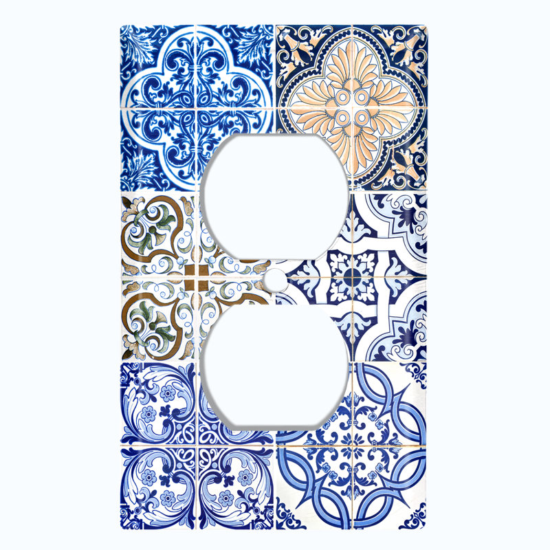 Patterned 1 - Gang Duplex Outlet Standard Wall Plate