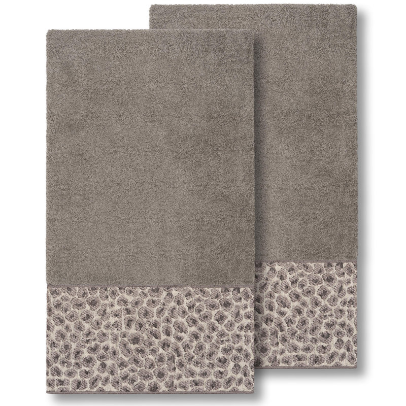 Spots Midweight Bath Towel, White