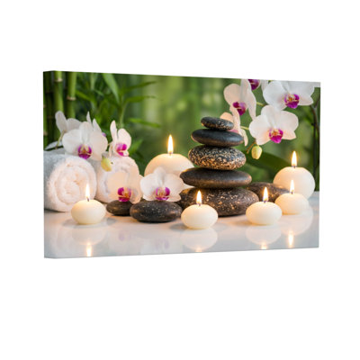 Bougies tendance, roches, fleurs, serviettes, bambou, jardin zen, atmosphère paisible