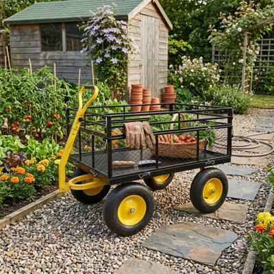 Ustensile robuste: Chariot de jardin en acier robuste avec une capacité de 1400 lb, avec des côtés en filet amovibles pour la conversion à plat, une poignée 2-en-1 et des pneus de 16 pouces, idéal pour la cour et la ferme.
