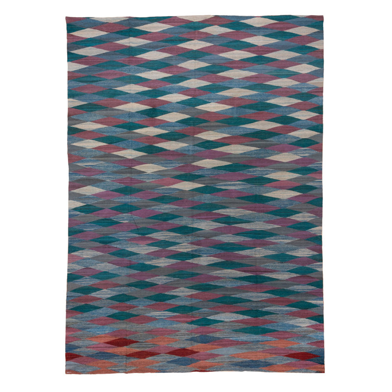 84040 Kilim