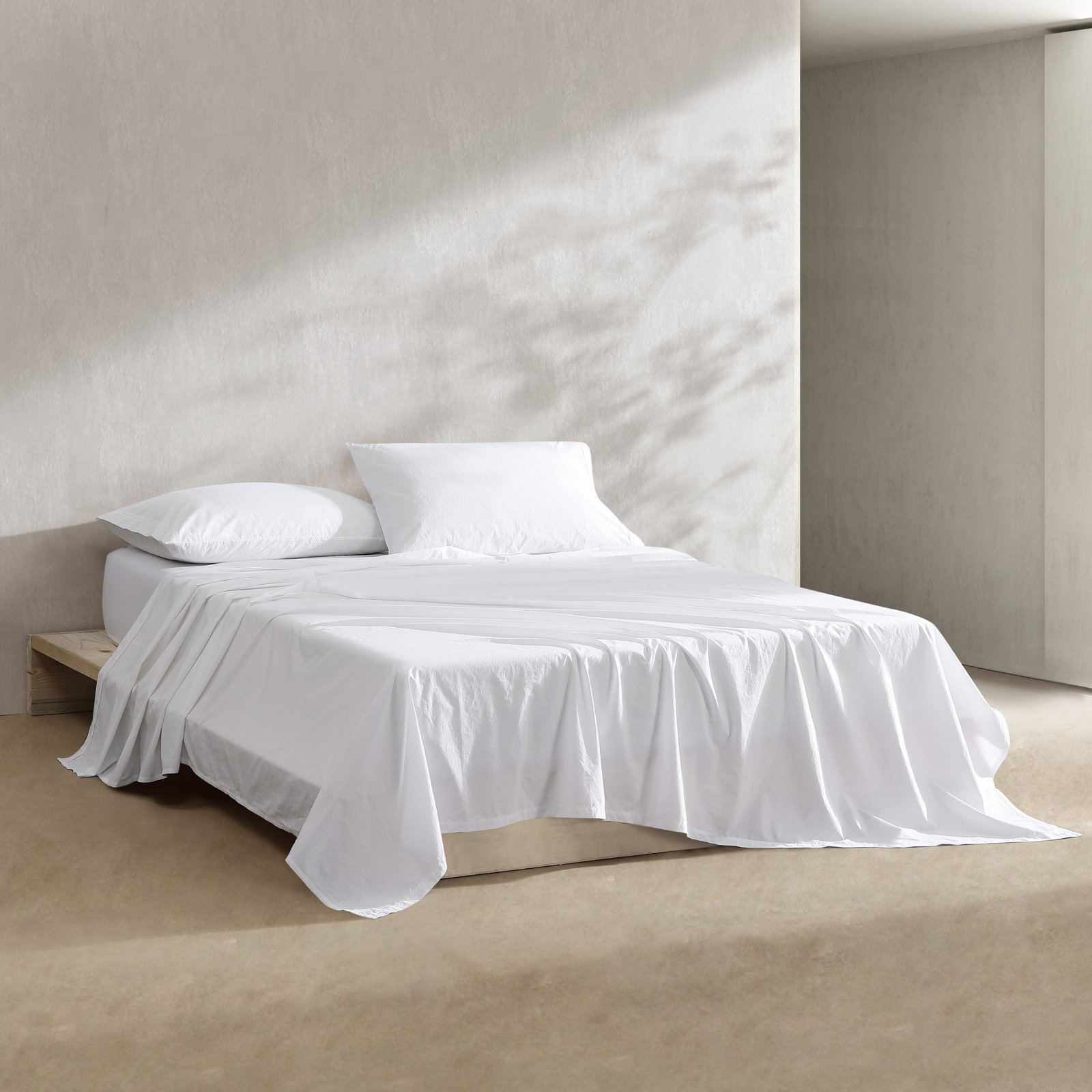Calvin Klein Washed Percale Cotton Sheet Set, Queen Sheet Set with 2 Pillowcases, White