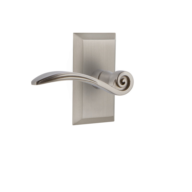 Passage Studio Plate (couloir et garde-robe) avec levier Swan, 2-3/8 po, Droite, Nickel satiné