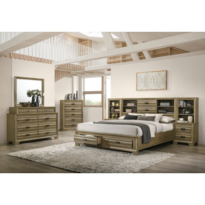 Laurey Loiret Platform Solid Wood 4 Piece Bedroom Set